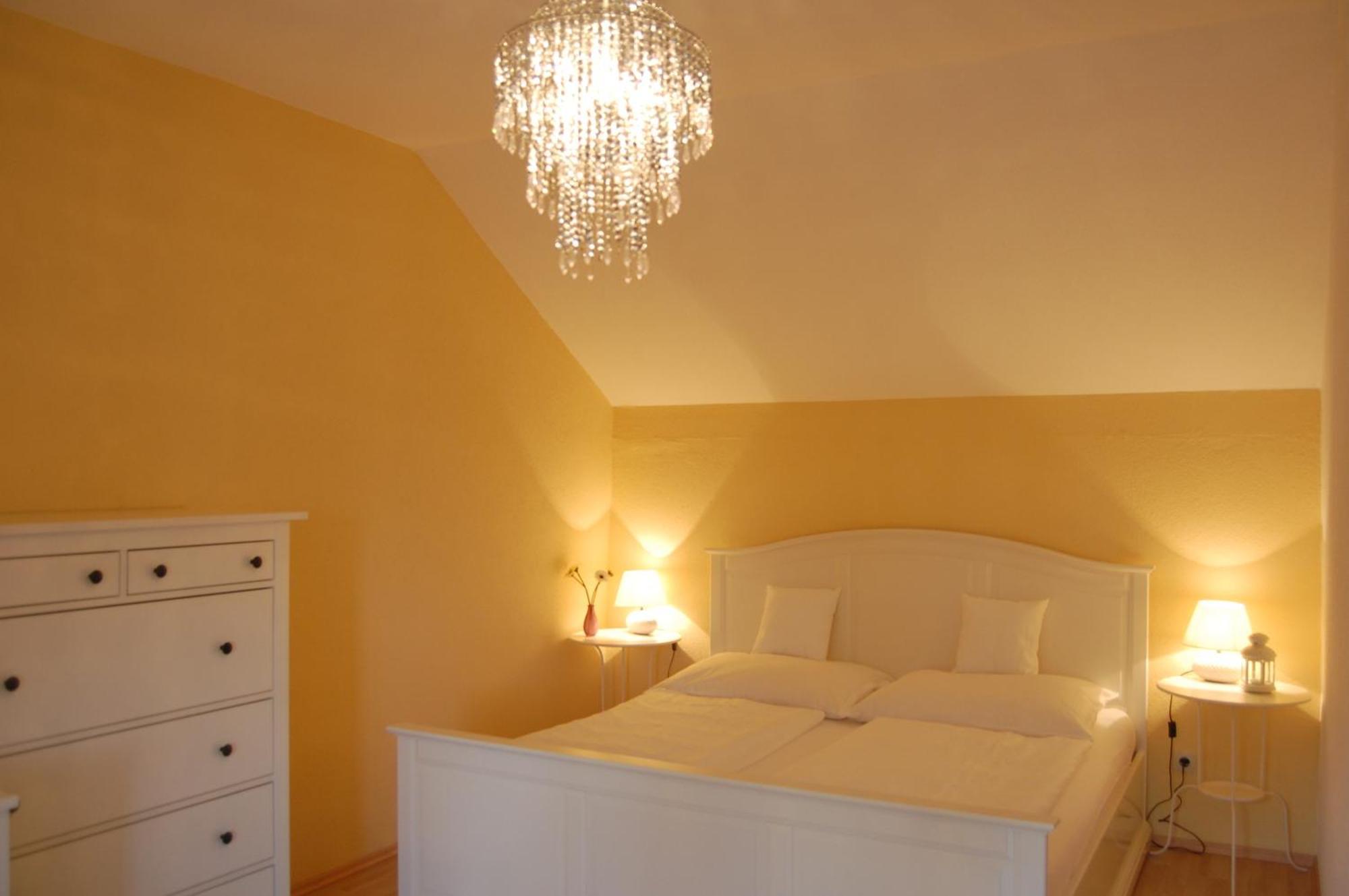 Hofgassl Zentgraf Bed & Breakfast Moerbisch Am See Luaran gambar